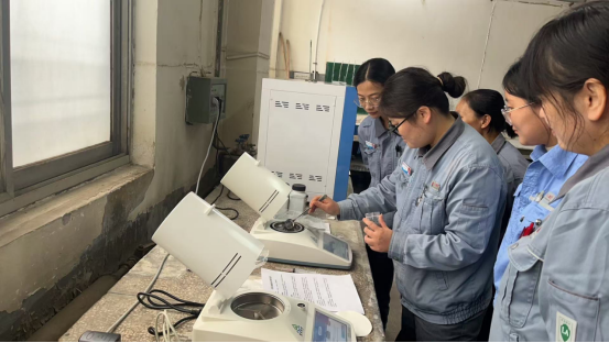 1760403647220811.png 1760403647220811.png